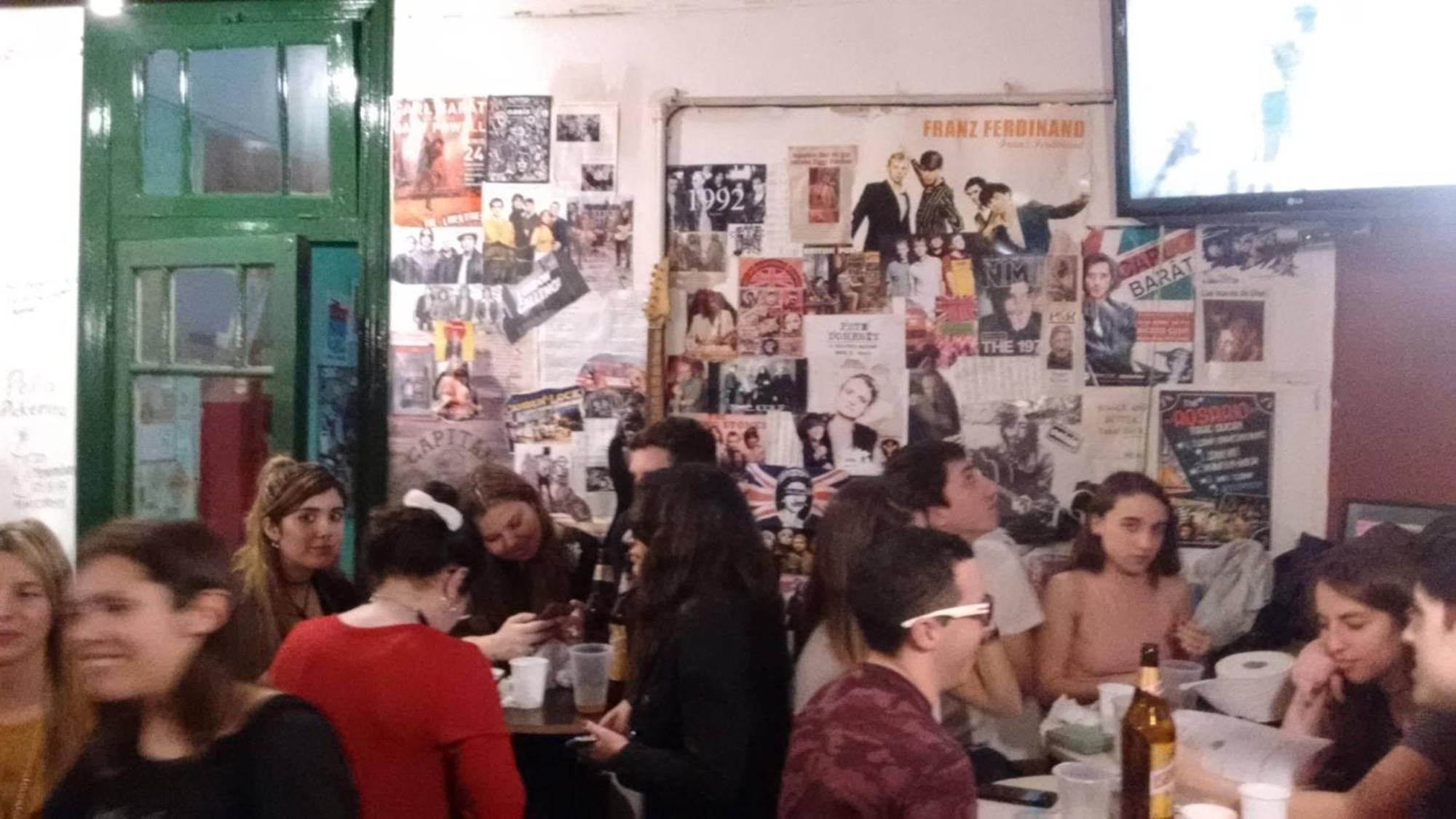 Coolraul Hostel Rosario Luaran gambar
